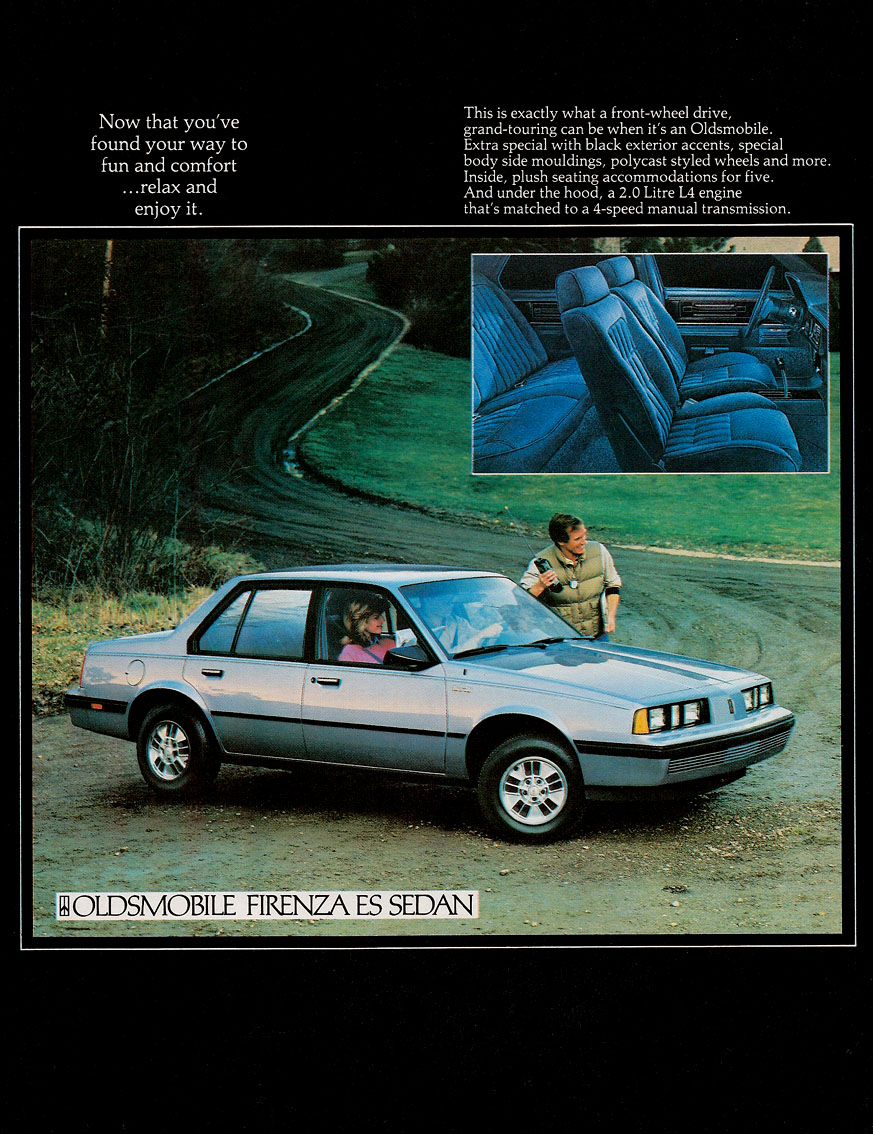 n_1984 Oldsmobile Firenza (Cdn)-05.jpg